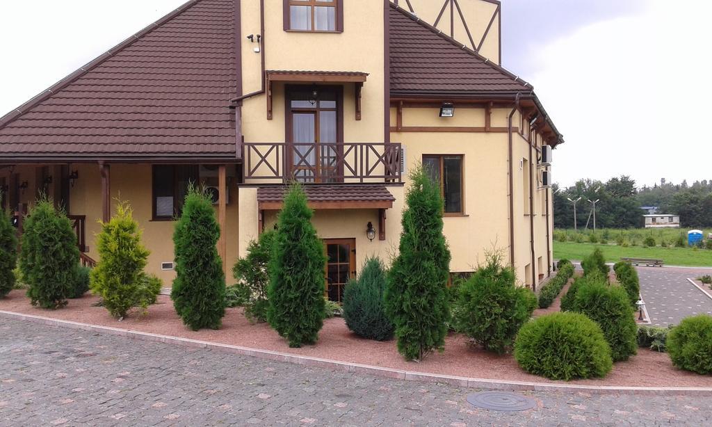 Chalet Hotel Zhytomyr Exterior photo